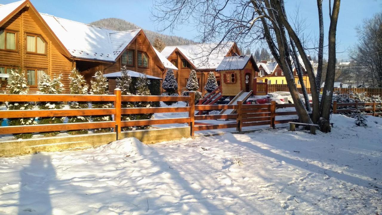 Mini Hotel Zakrut Tatariv Exterior foto