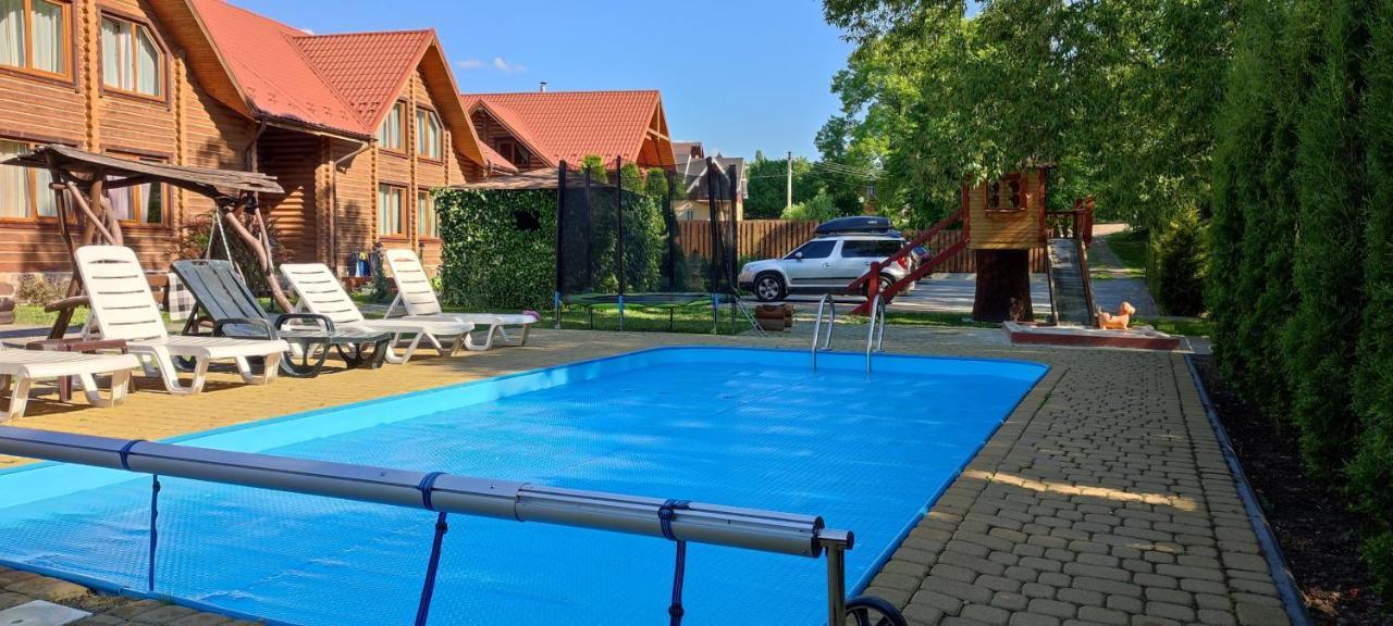 Mini Hotel Zakrut Tatariv Exterior foto
