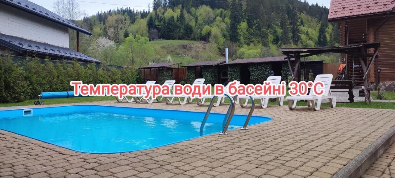 Mini Hotel Zakrut Tatariv Exterior foto